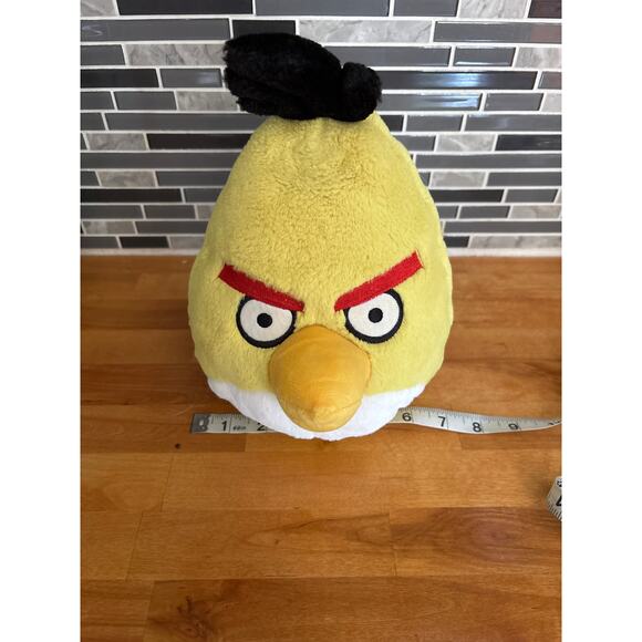 Angry Bird Yellow Chuck Bird Plush 10" Tall 2010 Commonwealth plush- NO SOUND - Picture 2 of 4